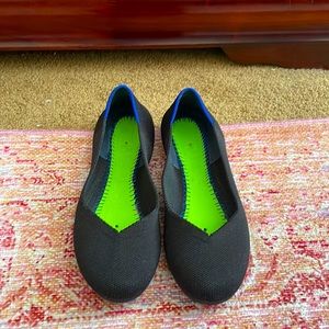 Rothy’s The Flat Round toe In Black Solid Size 7 GUC